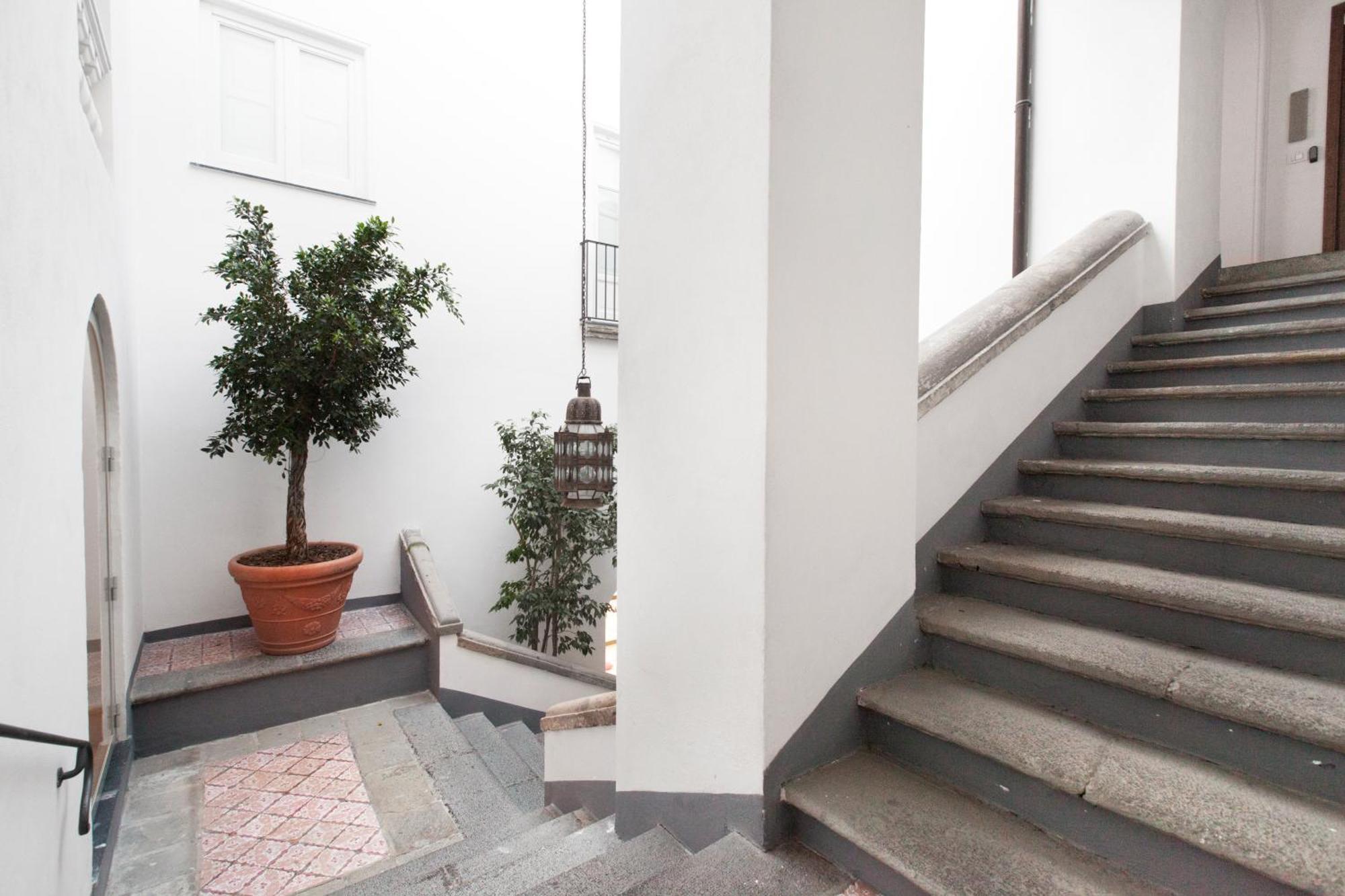 Amore Rentals - Appartamento Terrazza Tasso Sorrento Exterior foto