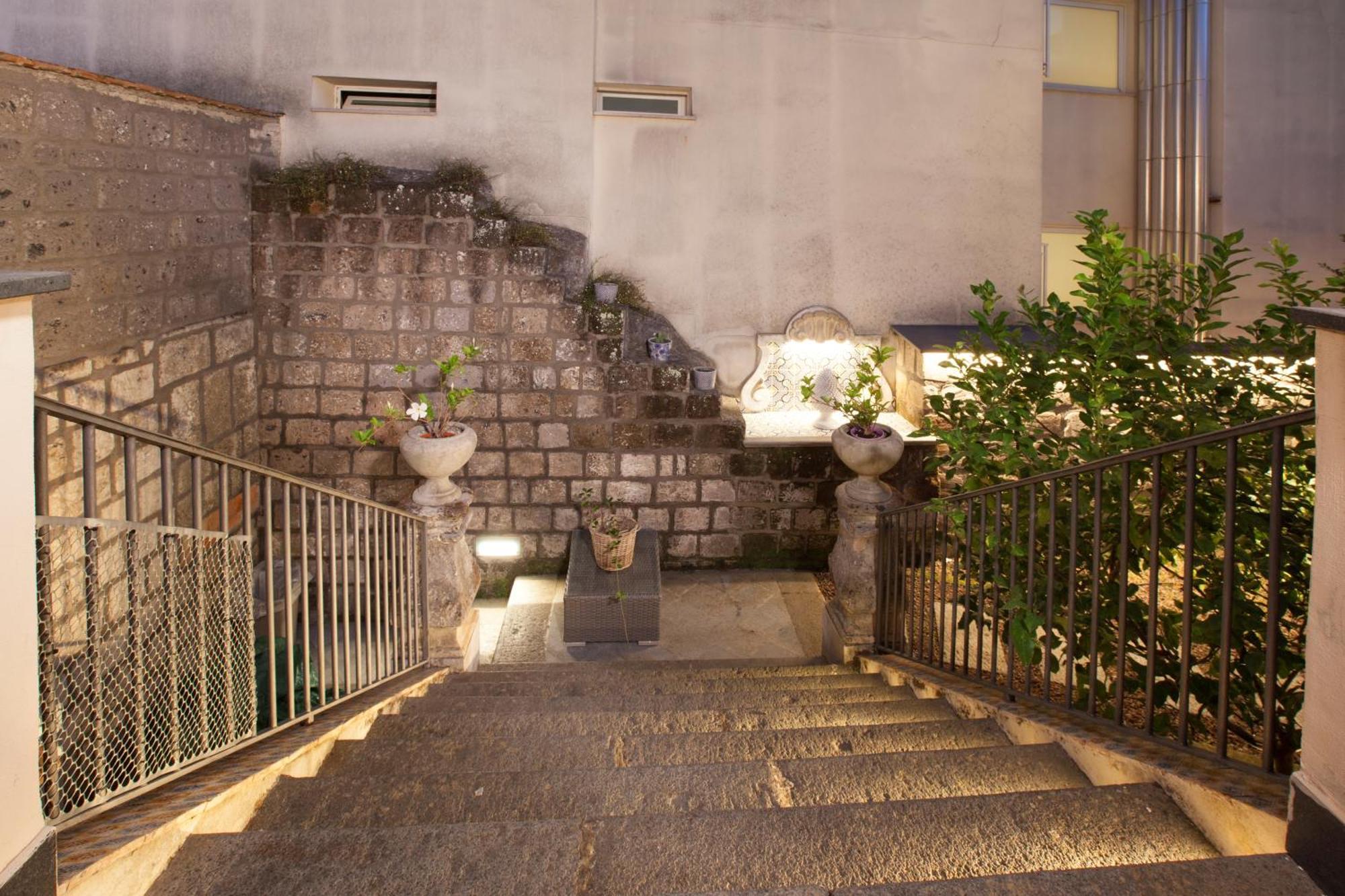 Amore Rentals - Appartamento Terrazza Tasso Sorrento Exterior foto