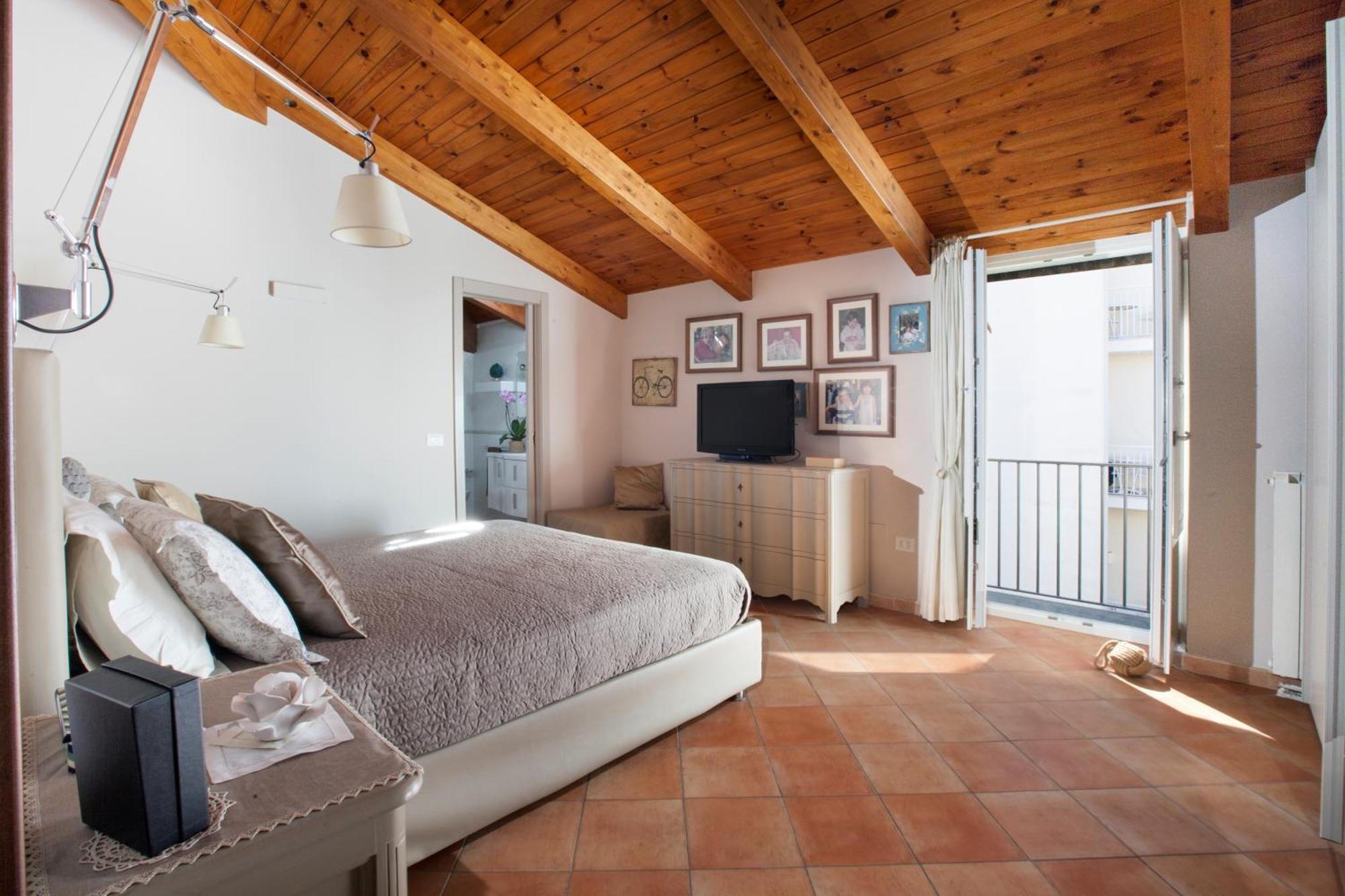 Amore Rentals - Appartamento Terrazza Tasso Sorrento Exterior foto