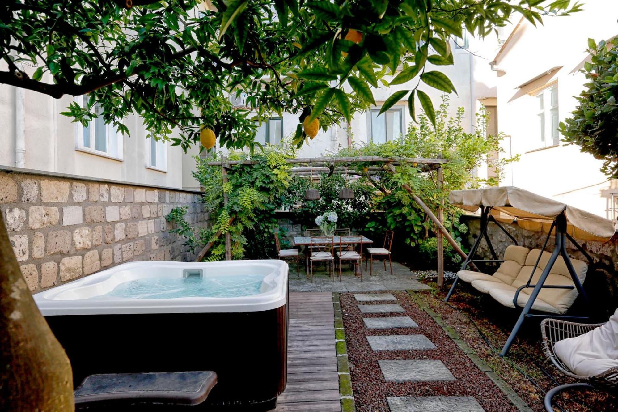Amore Rentals - Appartamento Terrazza Tasso Sorrento Exterior foto